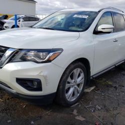 Nissan Pathfinder Parts
