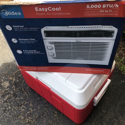 Midea 5000 BTU window unit air conditioner