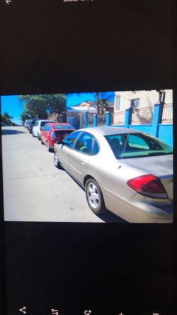2004 Ford Taurus 4d sedan