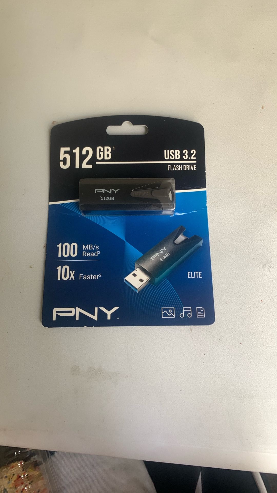512 GB USB 3.2 Flash Drive Elite