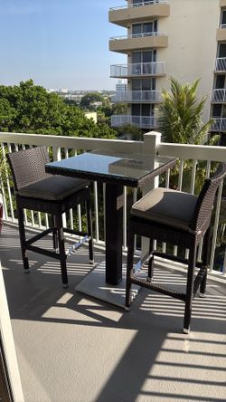 City Furniture Patio Set