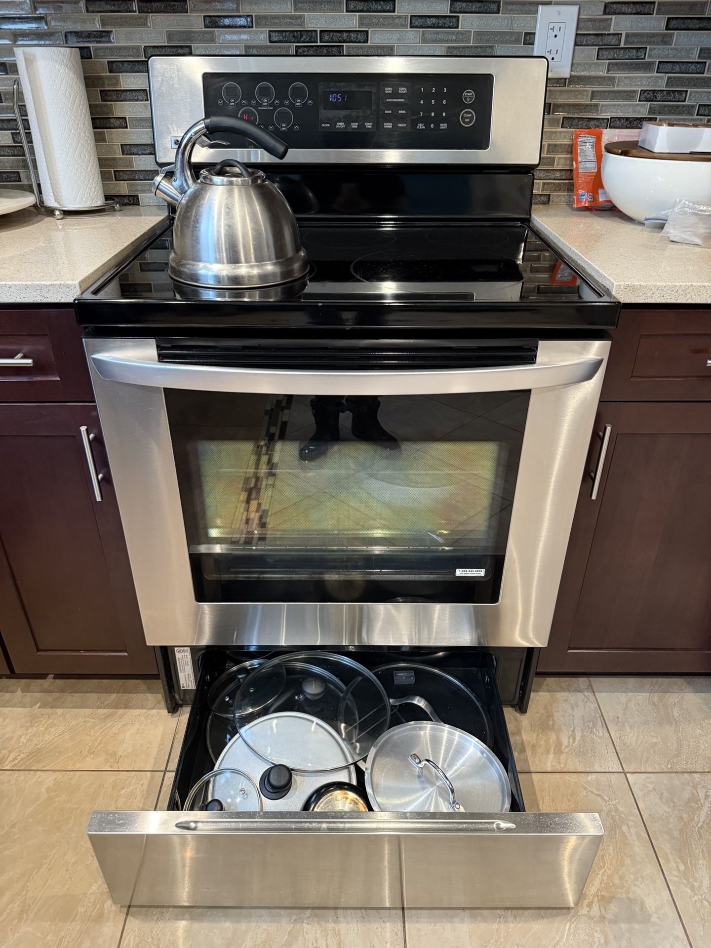LG Stove