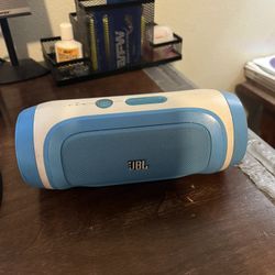 JBL Charge 1st Gen
