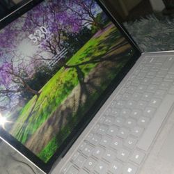 Microsoft Laptop Surface 4 