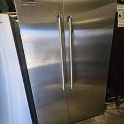48" VIKING BUILT IN STAINLESS STEEL REFRIGERATOR 