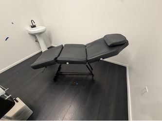 Estheticians Table