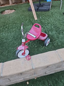 Radio flyer tricycle