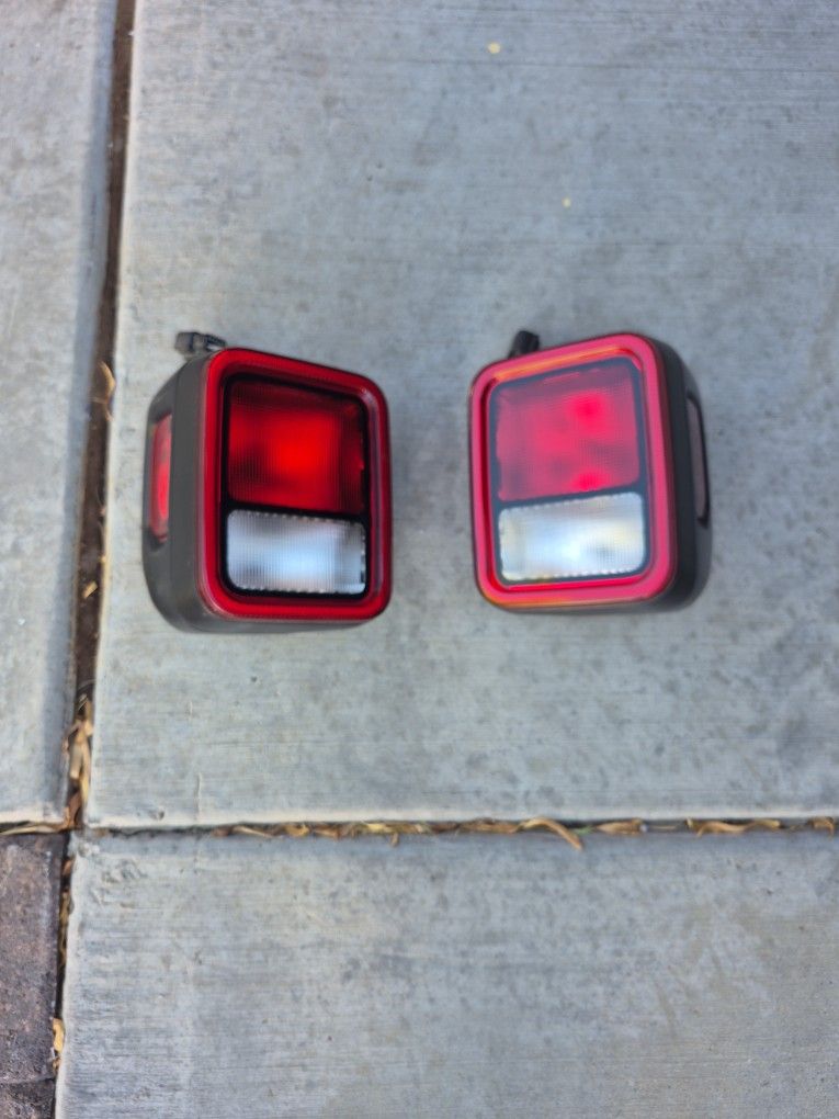 Jeep Gladiator Tail Lights 