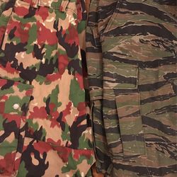 Pair Of Camouflage Cargo Pants Size Medium