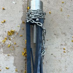 Fifth Wheel Front Stabilizer