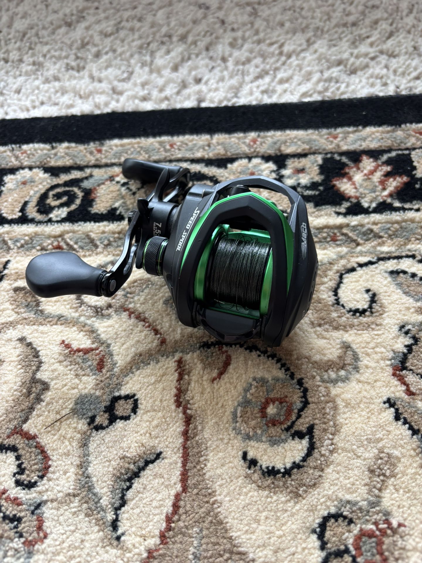 Lews Speed Spool SLP Baitcaster Reel
