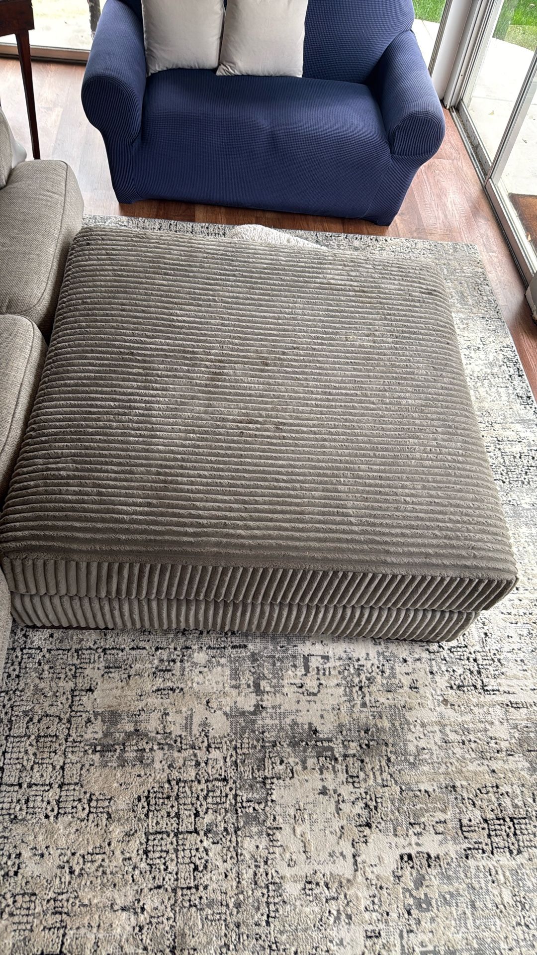 Ashley Furniture Ottoman