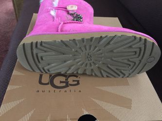 Ugg boots size 3 new
