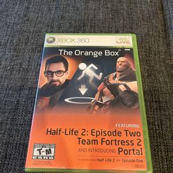 The Orange Box Xbox 360 - Complete CIB With Manuel, Great Condition!