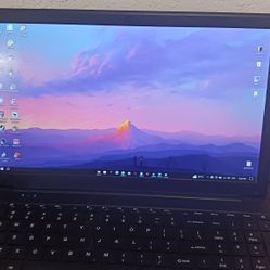 EVOO EVC156-1BL 15.6" 8GB 256GB SSD Core™ i7-6660U 2.4GHz ( accept offers )