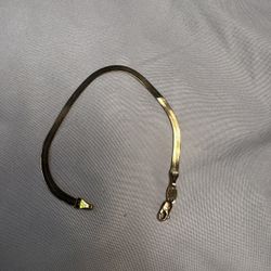 14k Solid Yellow Gold Herringbone Bracelet