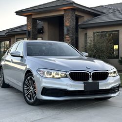 2019 BMW 530i 32.000 Miles Only