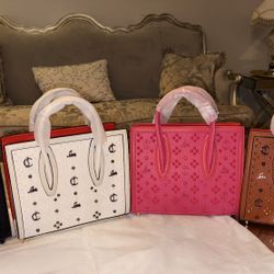 Woman’s Purses 