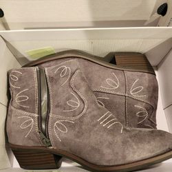 Sonoma Vitalize By Ortholite Womens Size 7.5 GREY Suede Ankle Boots