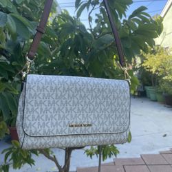 Michael Kors Handbag 