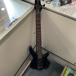 Sound Gear Sr400 Bass Guitar 