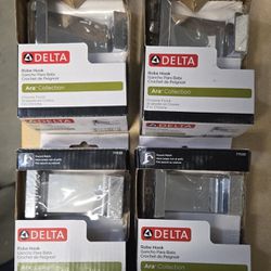 DELTA ROBE TOWEL HOOK ARA COLLECTION BRAND NEW IN BOX 