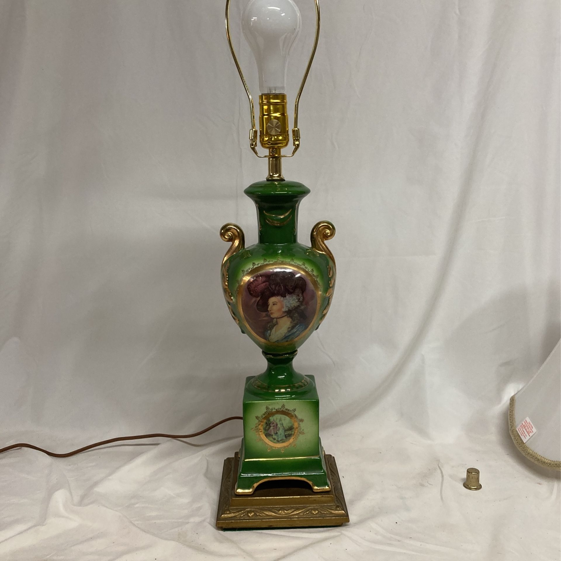 Very Old Lamp In Exlant Condition, 3 Way , 26 Inches Tall. $98. 00