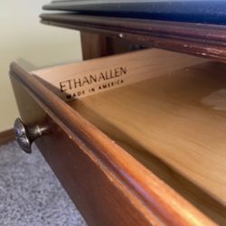 Ethan Allen British Classics Coffee Table (maple Brown )