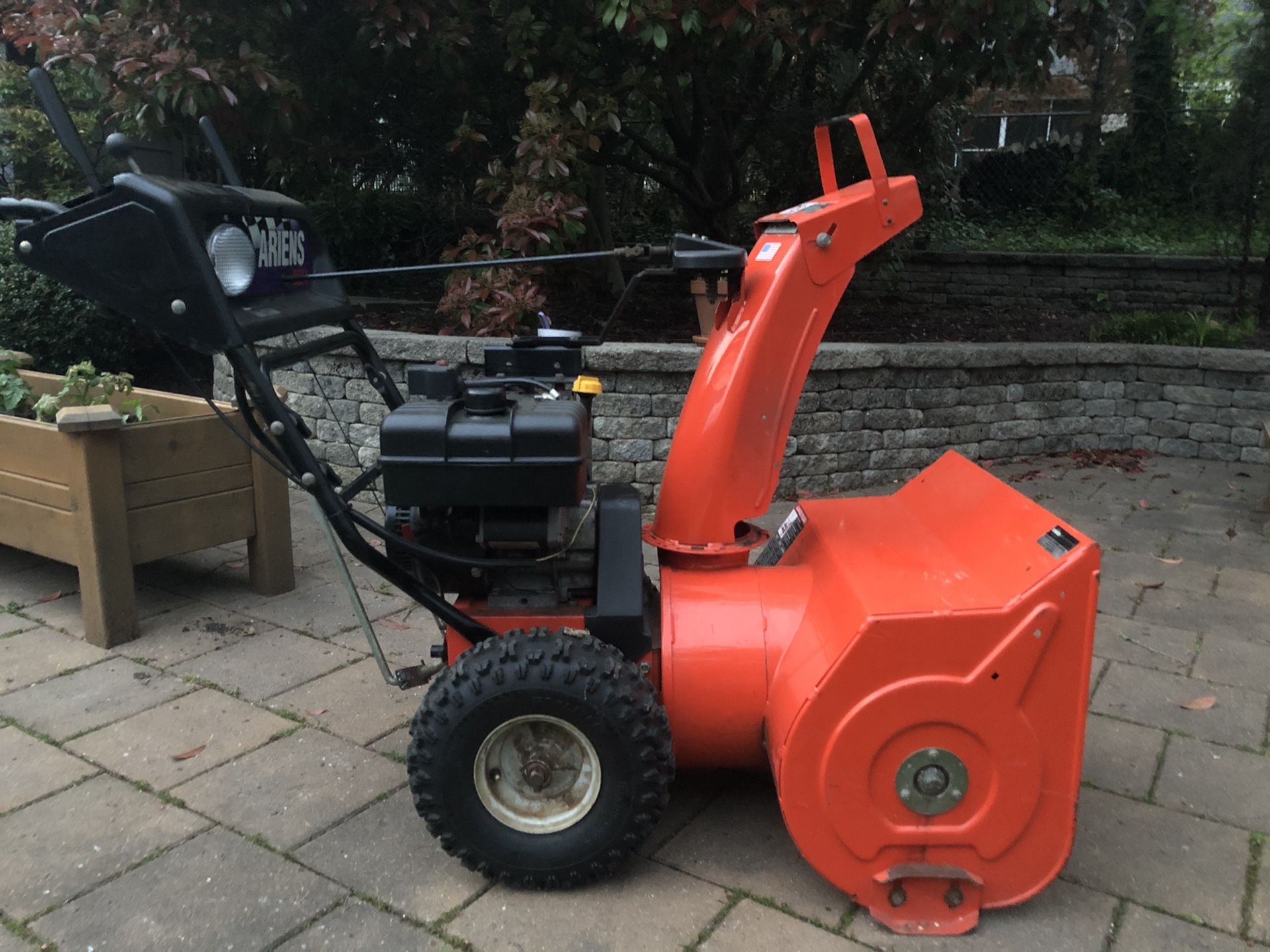 ARIENS 8524 Snow Blower for Sale in Lawnside, NJ OfferUp