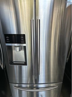 REFRIGERATOR SAMSUNG 33” 3 Doors