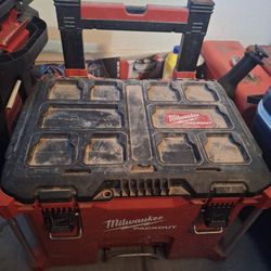 Mileaukee Packout Toolbox