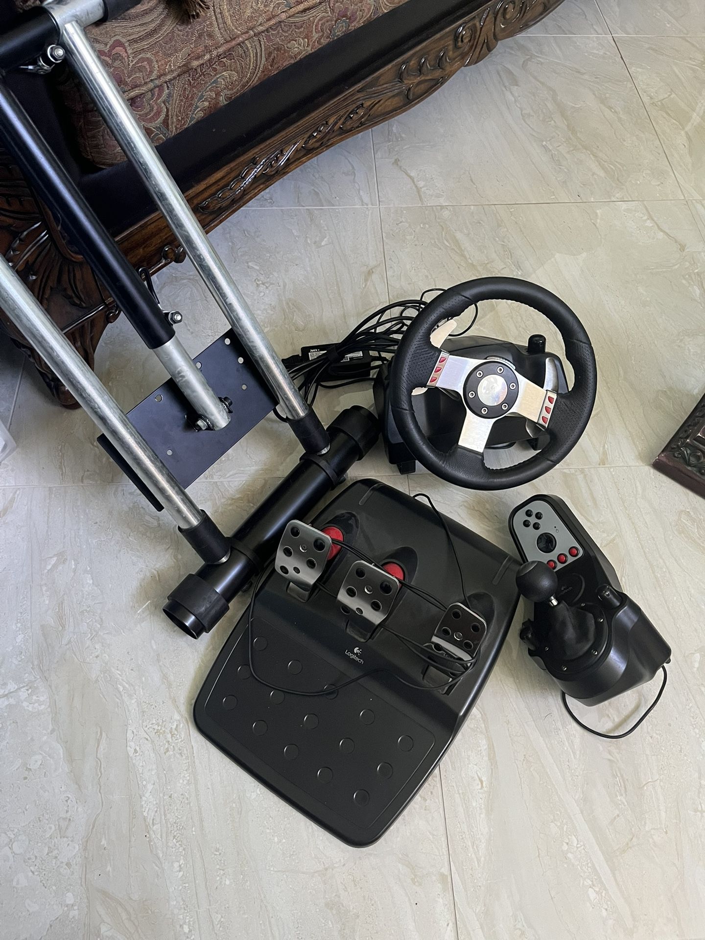 Logitech G27 Driving Simulator