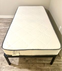 Twin Xl mattress medium firm with metal frame platform bedframe with round corner leg
