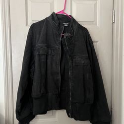 Black Jean Jacket. New