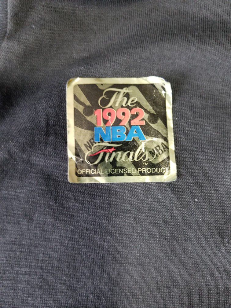 Chicago Bulls 1992 NBA Finals Championship T-Shirt by Nutmeg XL NEW w/Tags  Michael Jordan for Sale in Willowbrook, IL - OfferUp
