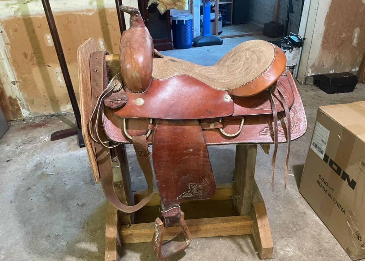 16” Full Qh Bar Western Saddle