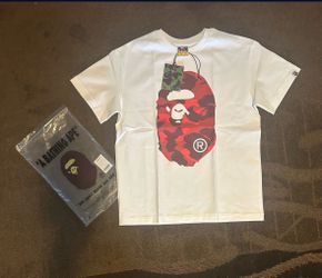 BAPE Ape Head Graphic T-Shirt (White) – Men’s Size(Medium)