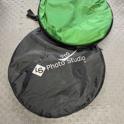 Green Screen Pop Up With Stands