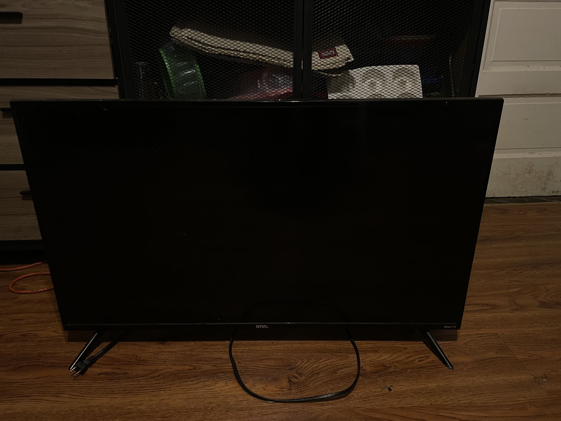 ROKU TV, 32 INCH