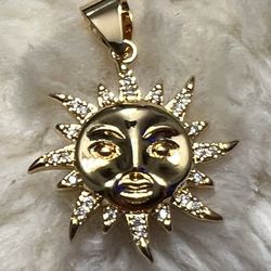 Sun Gold Plated Pendant With Clear Stones 