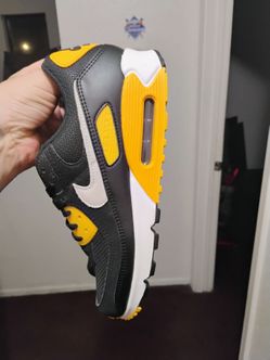Nike Air Max size 9.5