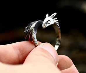 Retro Silver Wings Flying Dragon Ring