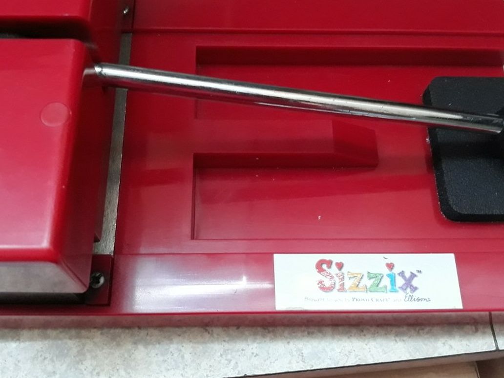 Sizzix machine Cutter