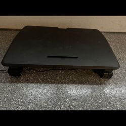 Sit/Stand Desk