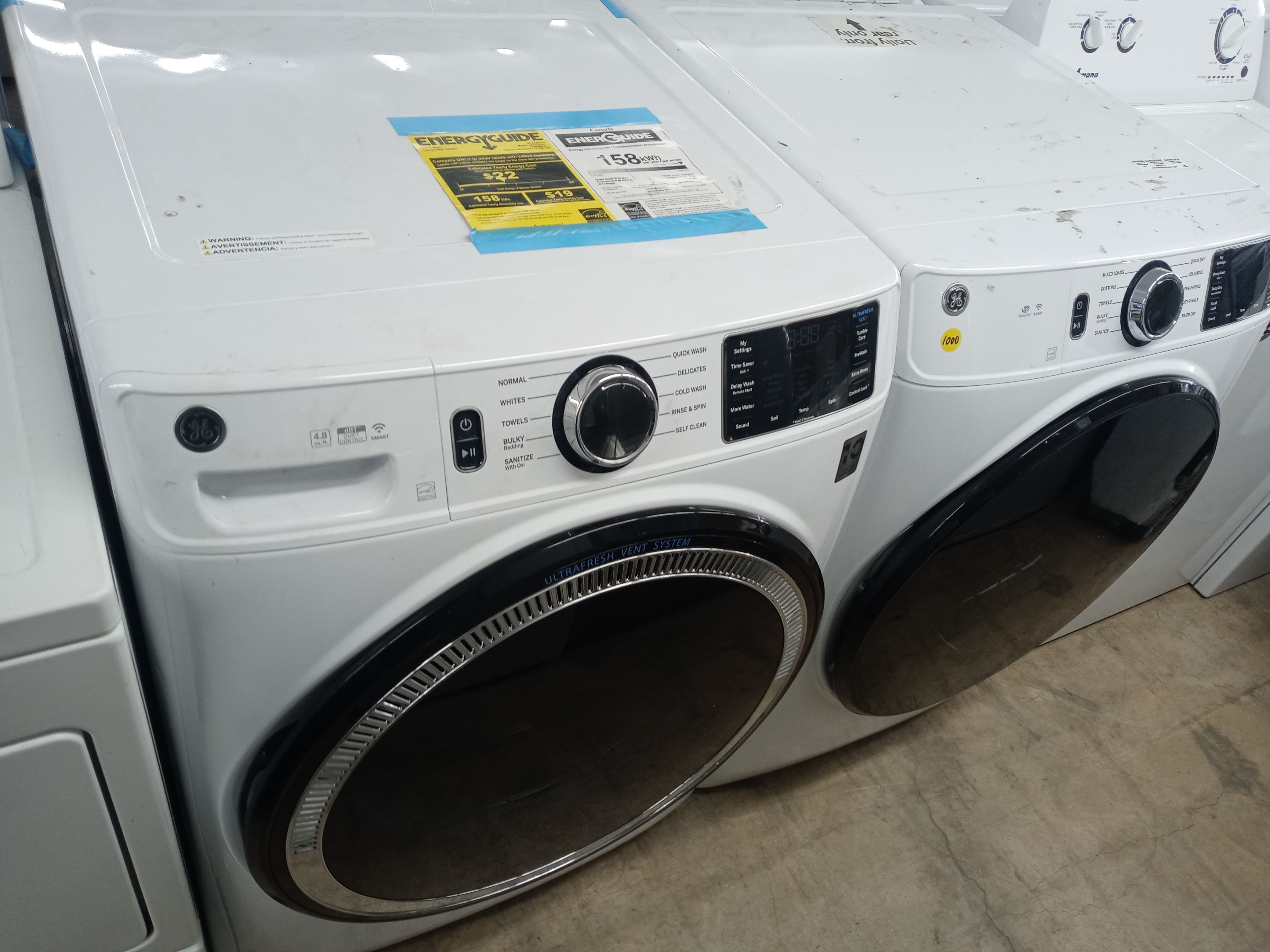 GE front load washer and dryer set - Free delivery