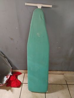 Iron Table And Supor Por IRON