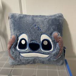 Stitch 2 in 1 Pillow Blanket