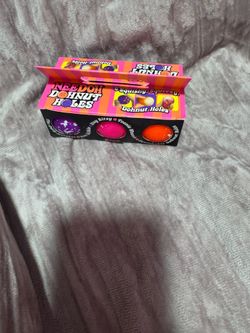 6 pack donut holes