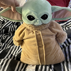 Pillow Pet Yoda