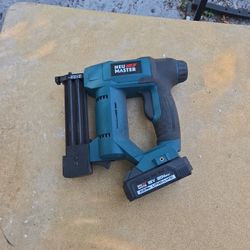 BRAND NEW NEU MASTER CORDLESS NAIL GUN  WITH A 20V MAX BATTERY AN CHARGER 